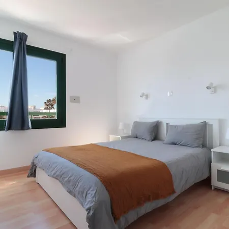 Recién Reformado En La Playa Costa Teguise
