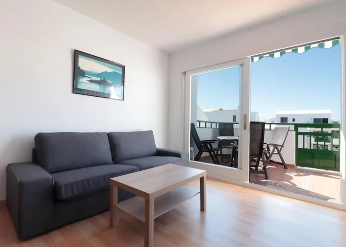 Recien Reformado En La Playa Costa Teguise