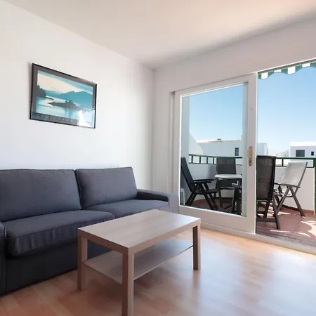 Recien Reformado En La Playa Costa Teguise